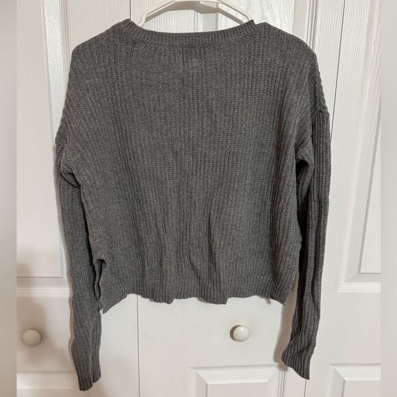 Arizona Gray Cropped Knit Sweater – Size M (Fits S/M) - Picture 2 of 2